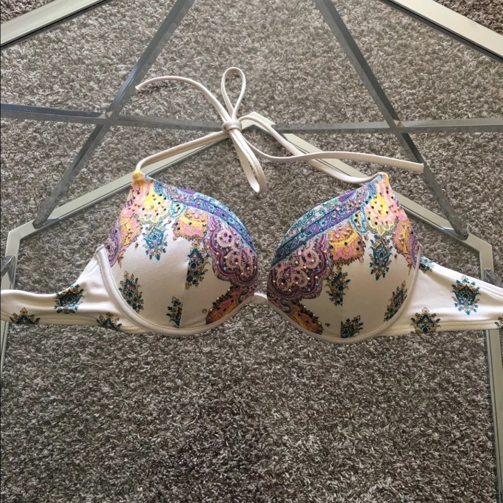 Halter Push-up Bikini Top